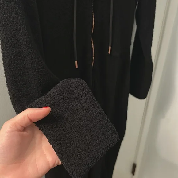 Yitty Cozy Black Onesie with Heart Pockets - Picture 5 of 12